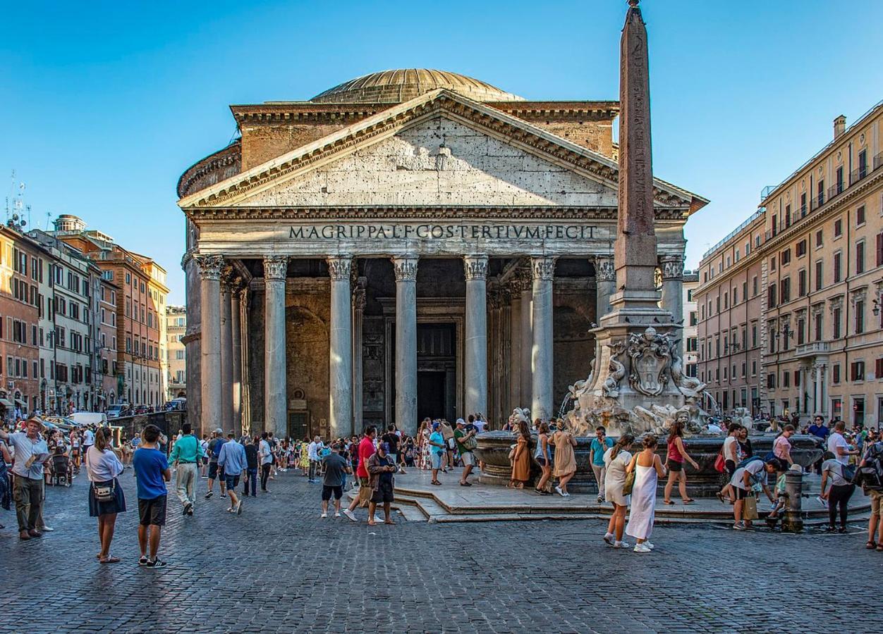 Colosseo Con Il Cuore Rom Exterior foto